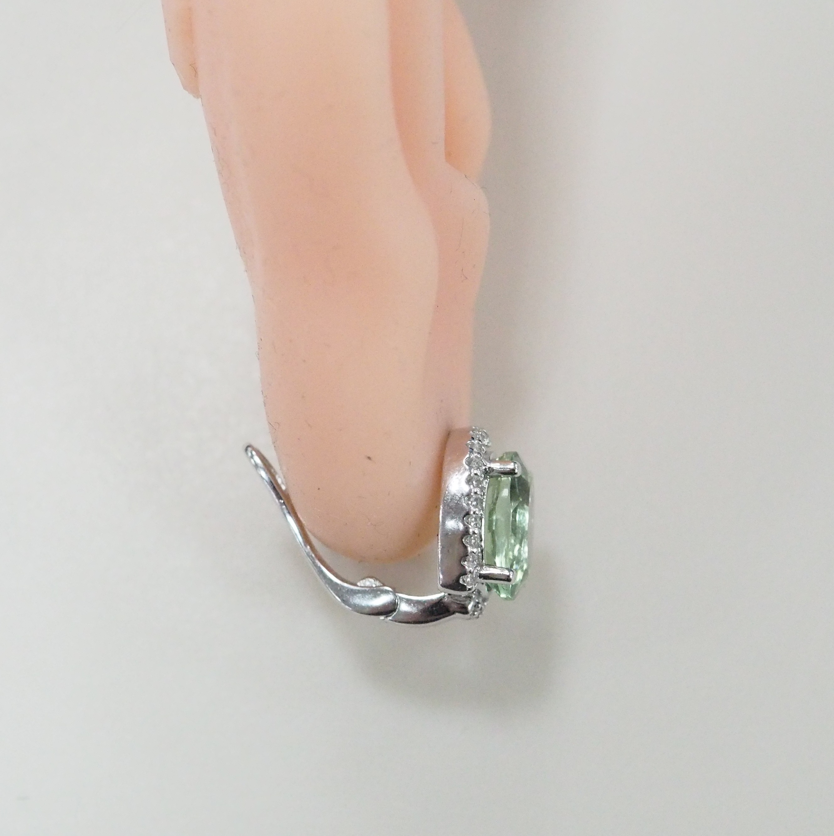 Серебряные серьги с флюоритами